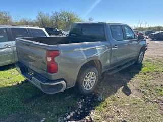 2020 Chevrolet Silverado 1500 2WD Crew Cab Short Bed LT - Exterior Rear Right Corner Image